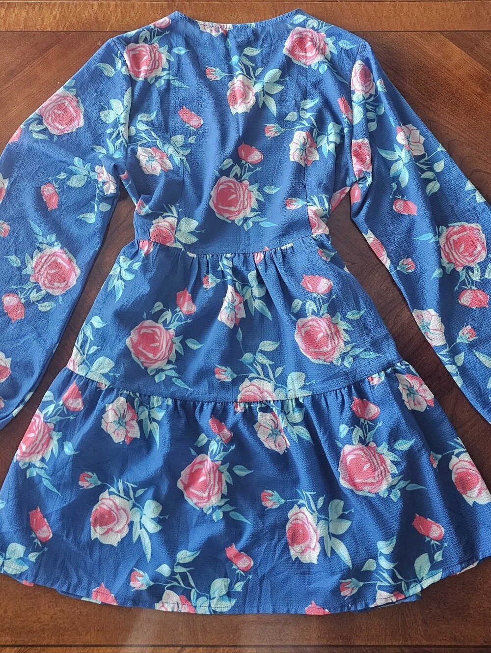Dress - Picture 2 of 3